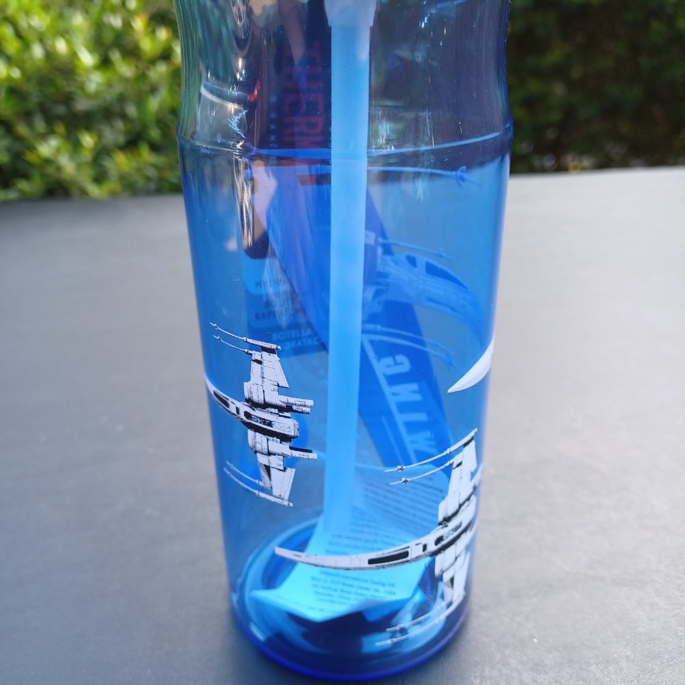 NEW Star Wars “X-Wing The Resistance” Thermos Water Bottle (Botella de Agua) - Picture 7 of 8
